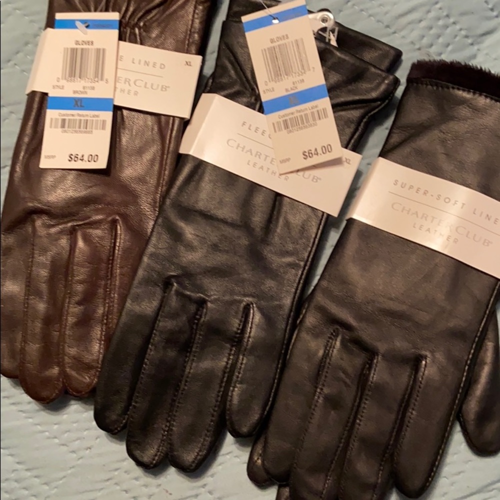 3 pairs of gloves